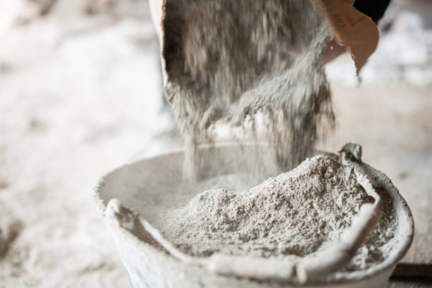 Best Local Concrete Companies  in Holly Springs, GA
